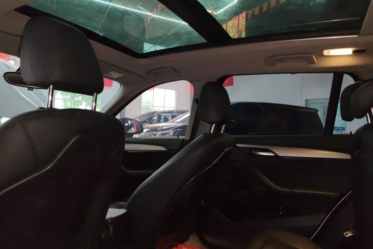 Used BMW X1 2019 sDrive18Li Fashion Model Headliner