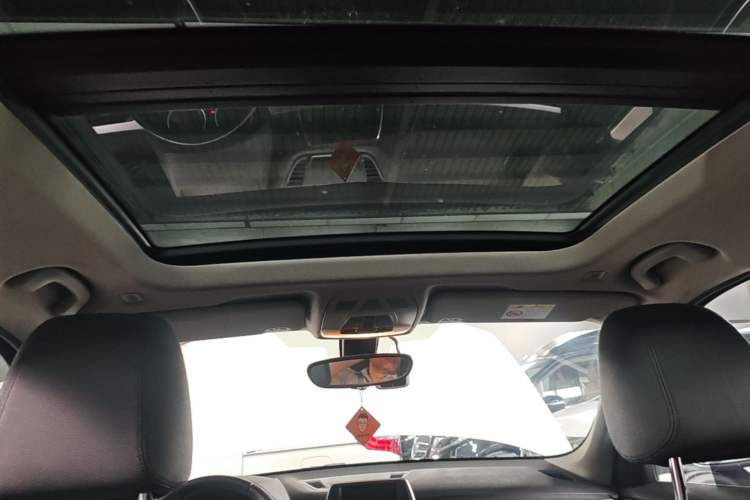 Used BMW X1 2019 sDrive20Li Leading Model Headliner