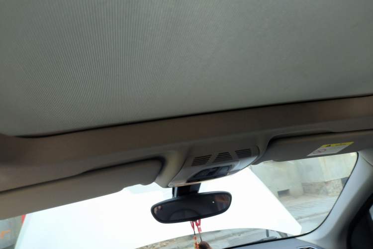 Used BMW X1 2019 sDrive18Li Premium Edition Headliner