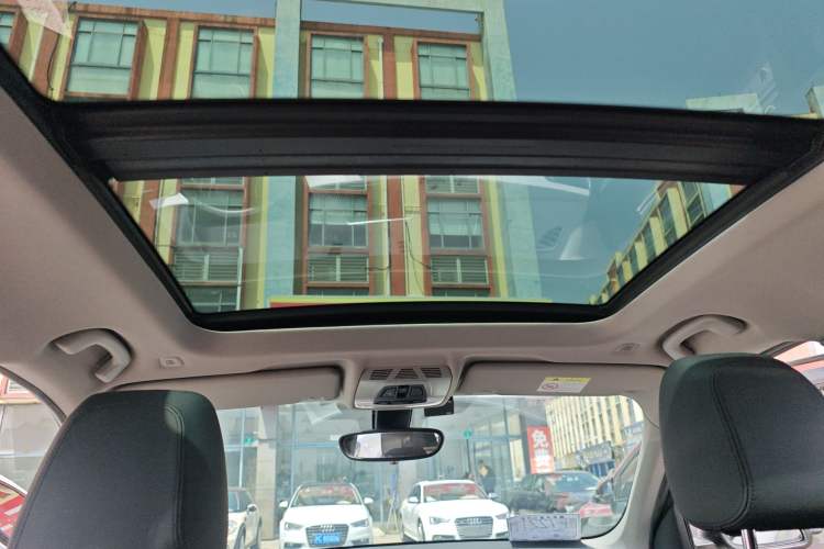 Used BMW X1 2019 sDrive18Li Fashion Model Headliner