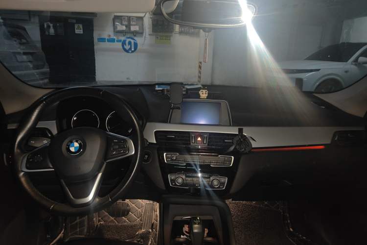 Used BMW X1 2019 sDrive18Li Fashion Model Headliner