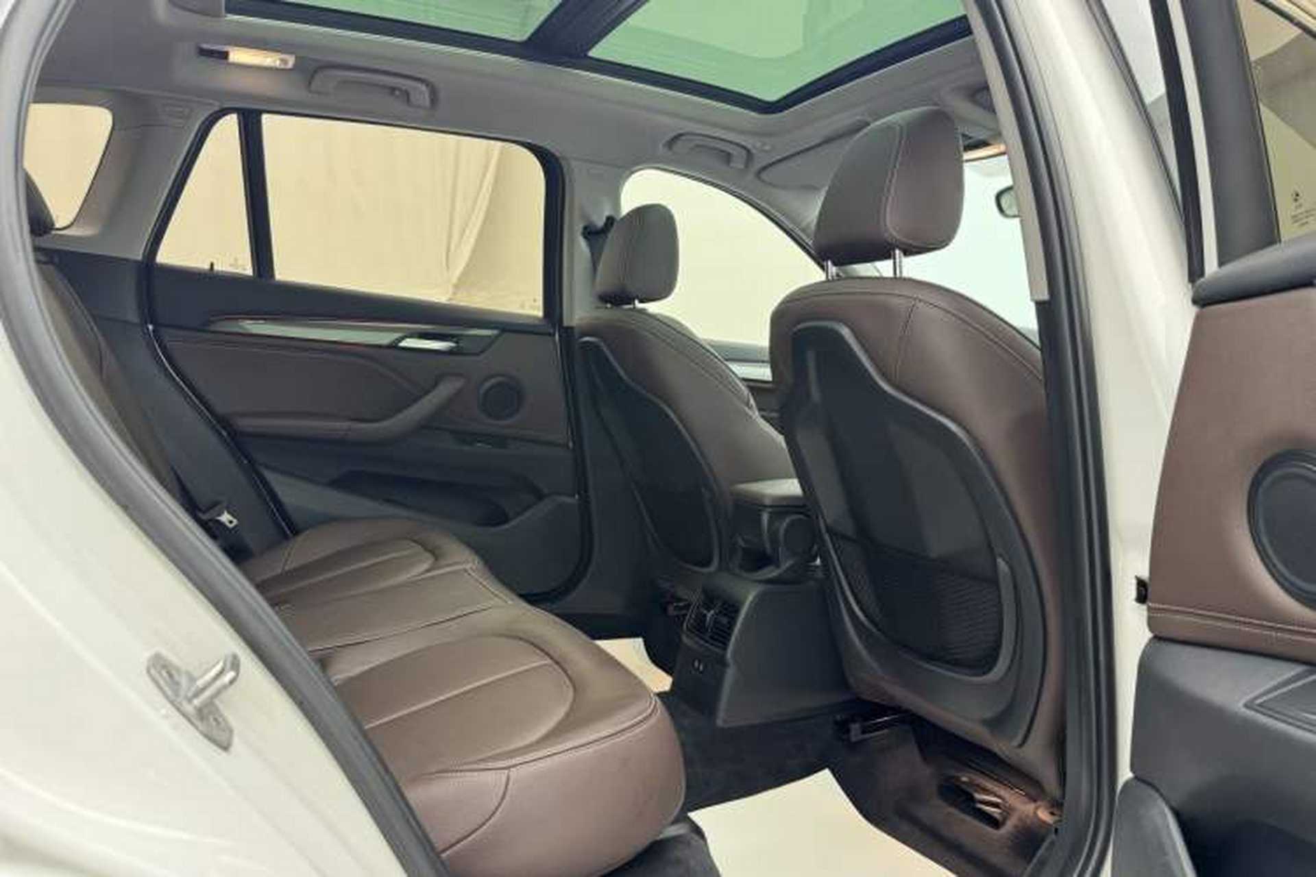 Used BMW X1 2019 xDrive20Li Luxury Model Headliner