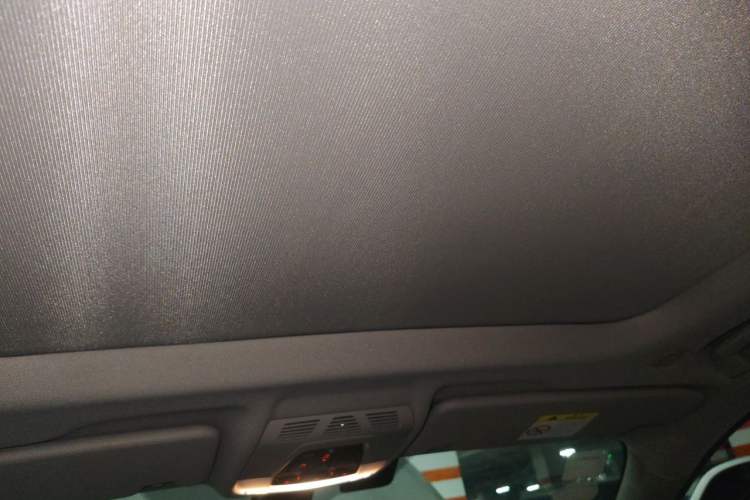 Used BMW X1 2019 sDrive18Li Premium Edition Headliner