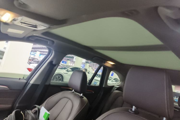 Used BMW X1 2019 xDrive20Li Luxury Model Headliner