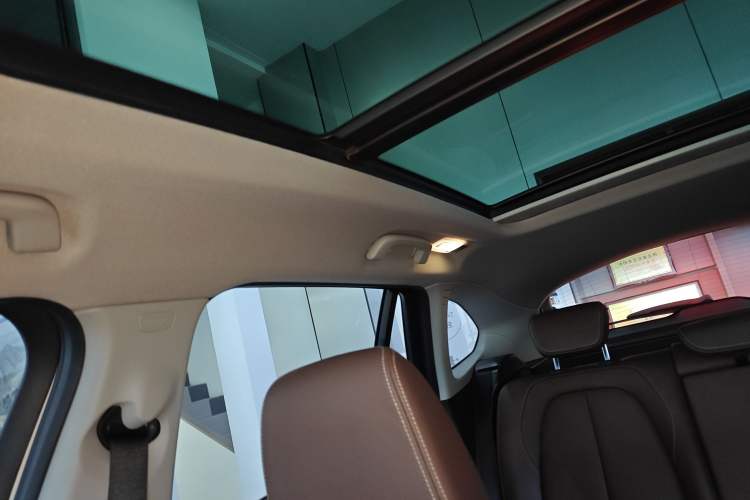 Used BMW X1 2019 sDrive18Li Premium Edition Headliner