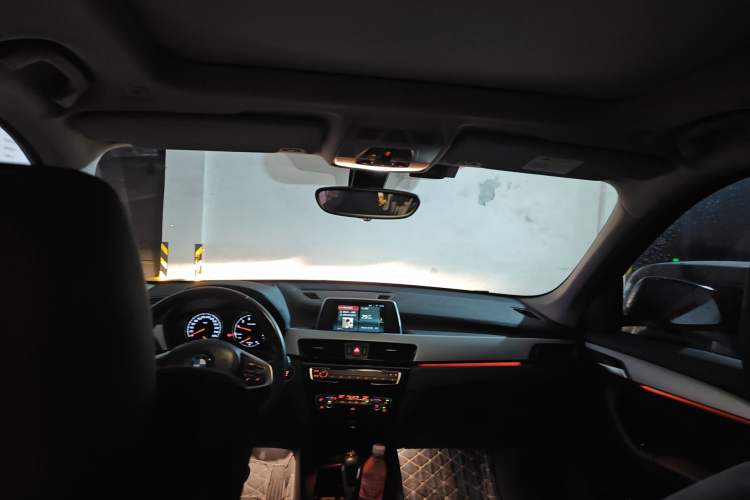 Used BMW X1 2019 sDrive18Li Fashion Model Headliner