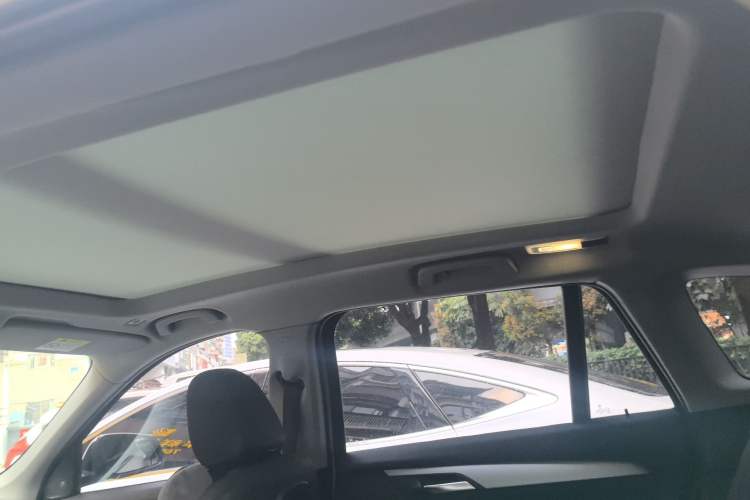 Used BMW X1 2019 sDrive20Li Leading Model Headliner