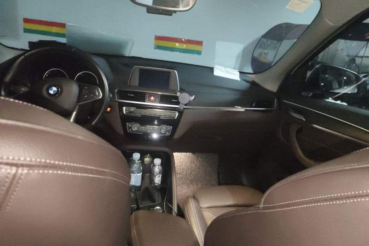 Used BMW X1 2019 sDrive18Li Premium Edition Headliner