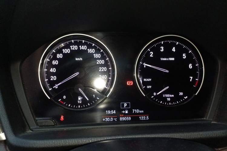 Used BMW X1 2019 sDrive18Li Premium Edition Instrument Cluster