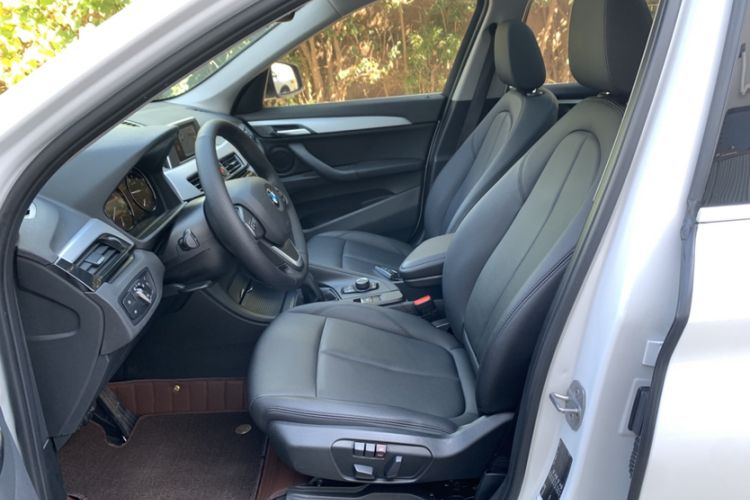 Used BMW X1 2019 sDrive20Li Leading Model Interior 1