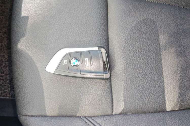 Used BMW X1 2019 sDrive18Li Fashion Model Interior 1