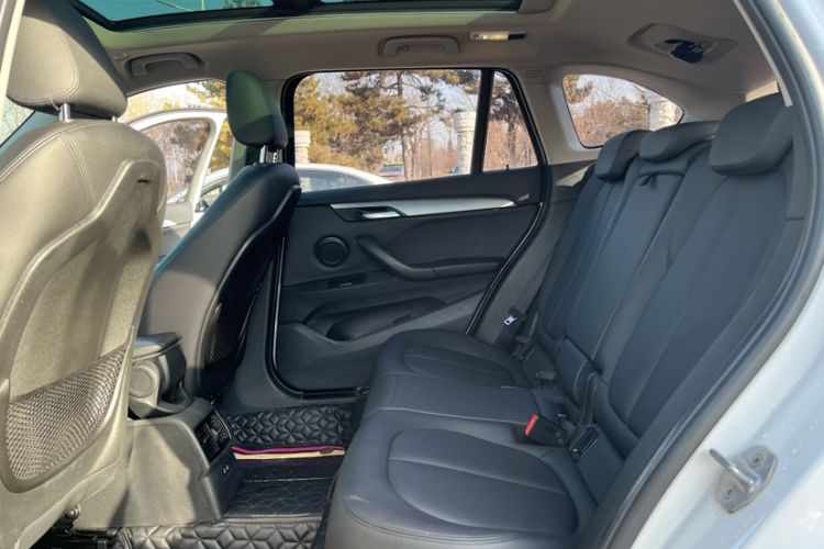 Used BMW X1 2019 sDrive18Li Fashion Model Interior 1