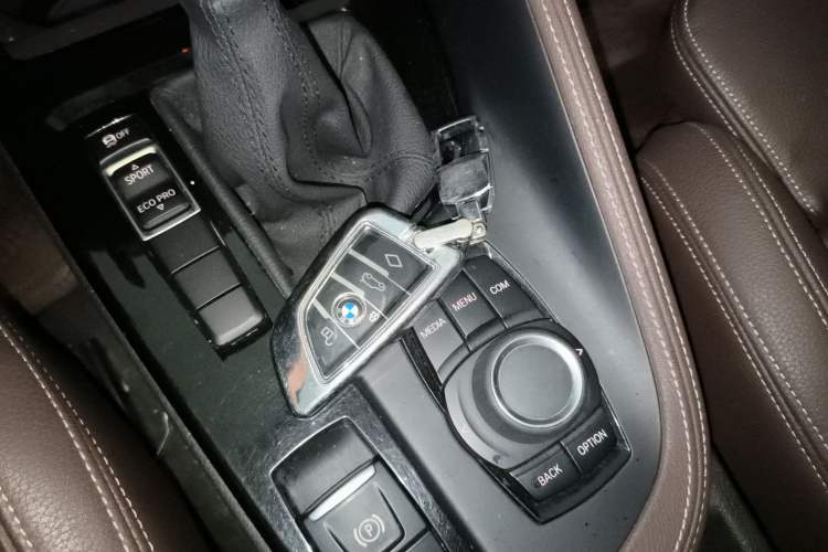 Used BMW X1 2019 sDrive18Li Premium Edition Interior 1