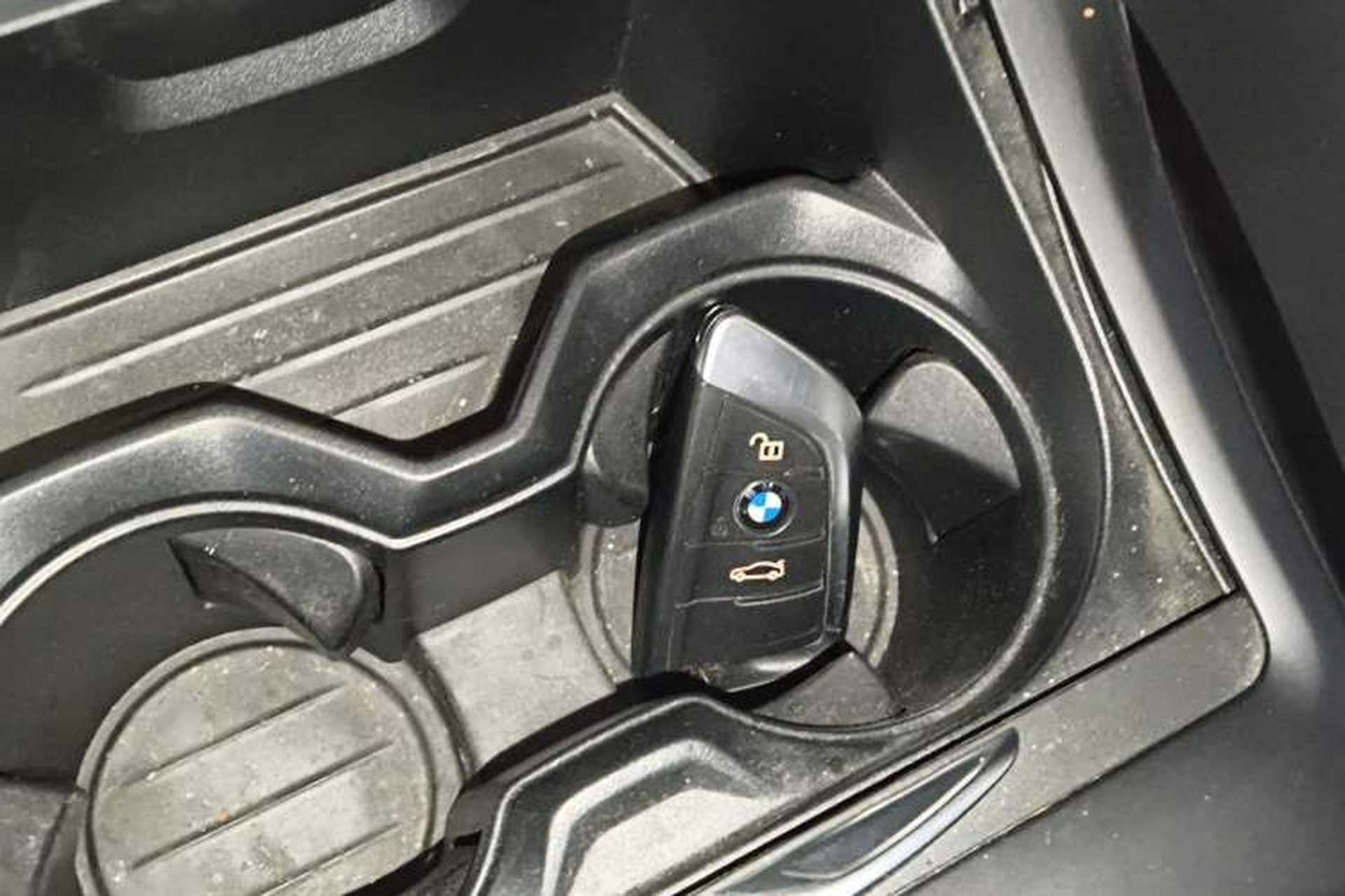Used BMW X1 2019 sDrive18Li Fashion Model Interior 1