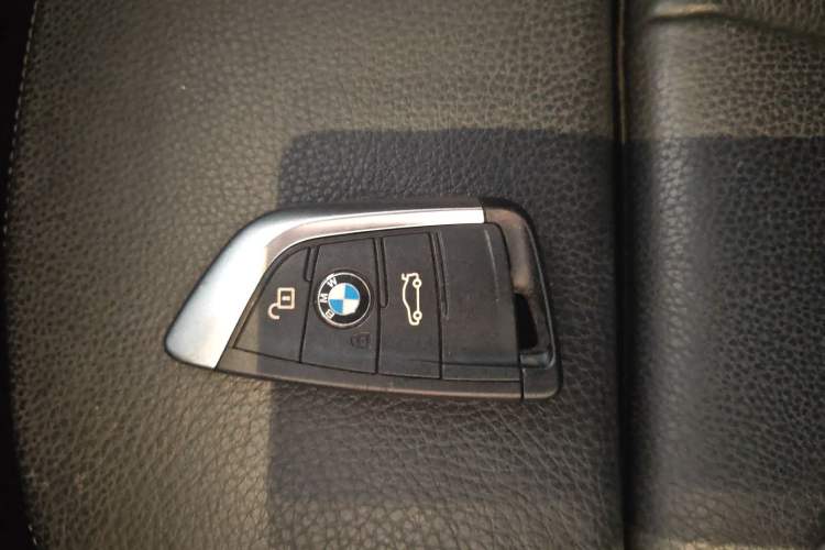 Used BMW X1 2019 sDrive18Li Premium Edition Interior 1
