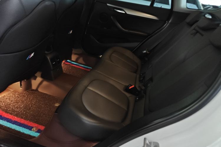 Used BMW X1 2019 sDrive18Li Fashion Model Interior 1