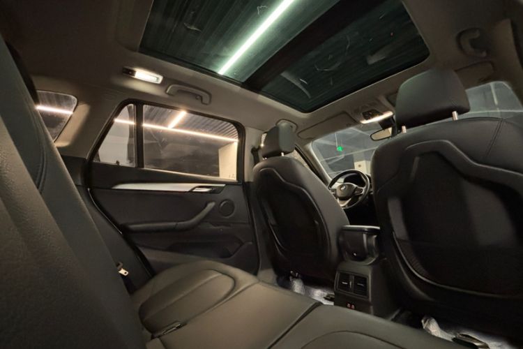 Used BMW X1 2019 sDrive20Li Leading Model Interior 10