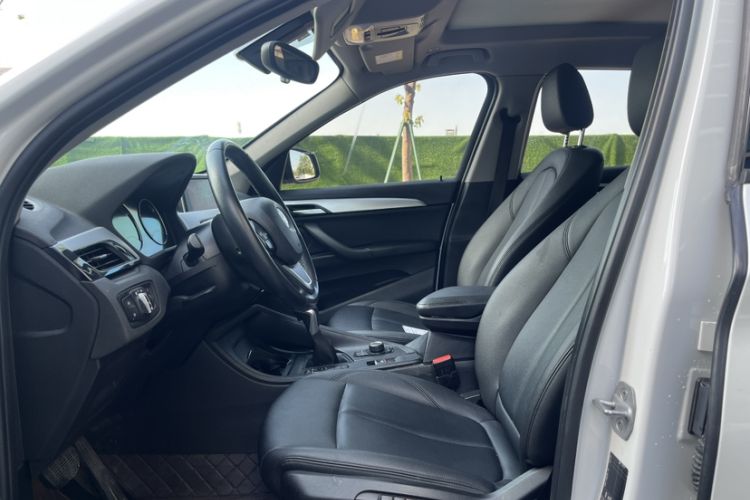 Used BMW X1 2019 sDrive18Li Fashion Model Interior 2