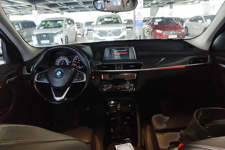 Used BMW X1 2019 sDrive18Li Premium Edition Interior 2
