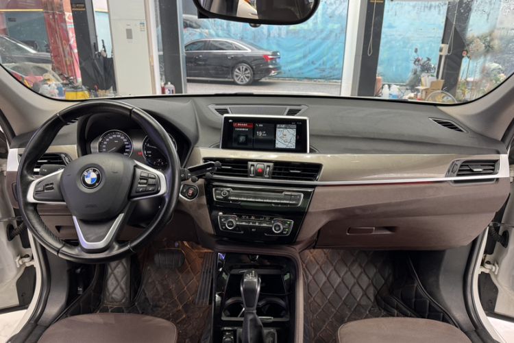 Used BMW X1 2019 xDrive20Li Luxury Model Interior 2