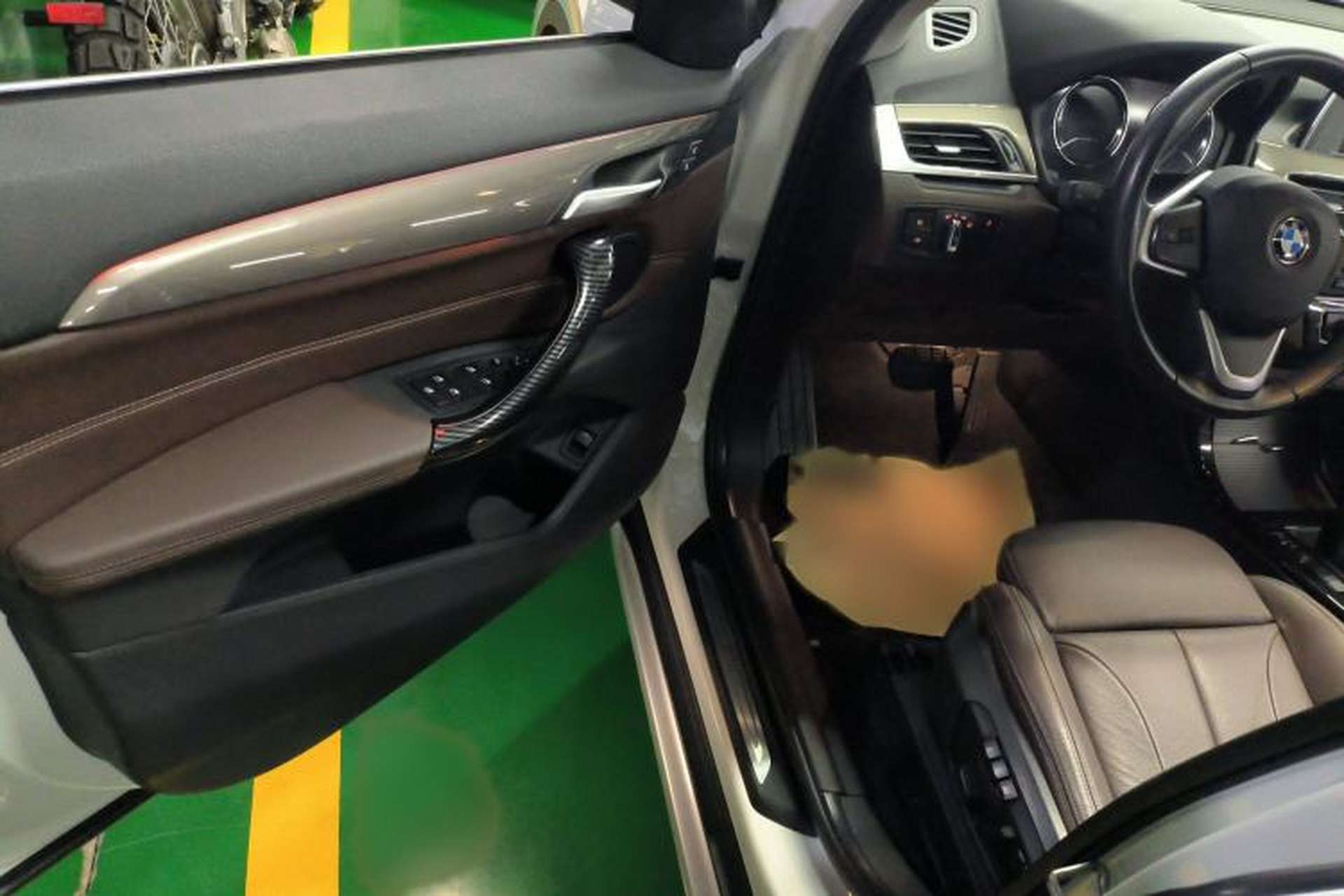 Used BMW X1 2019 sDrive18Li Premium Edition Interior 2