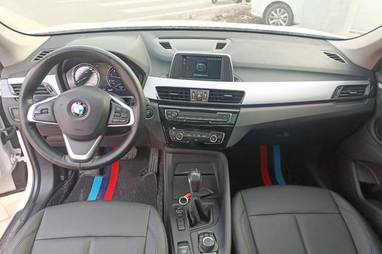 Used BMW X1 2019 sDrive20Li Leading Model Interior 2