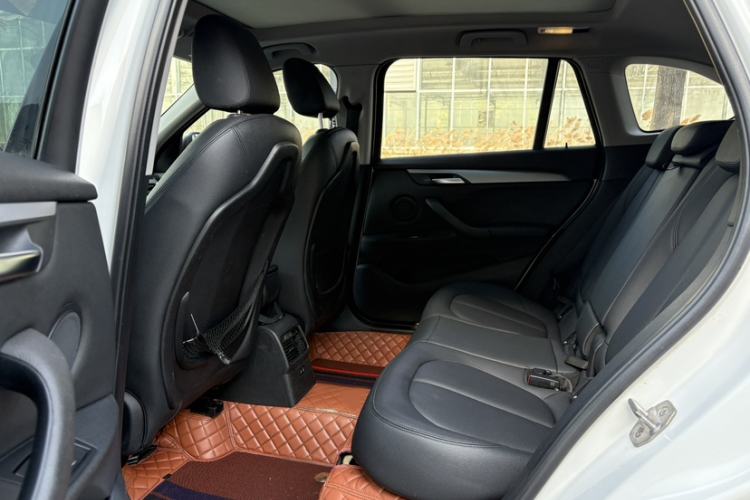 Used BMW X1 2019 sDrive18Li Fashion Model Interior 2