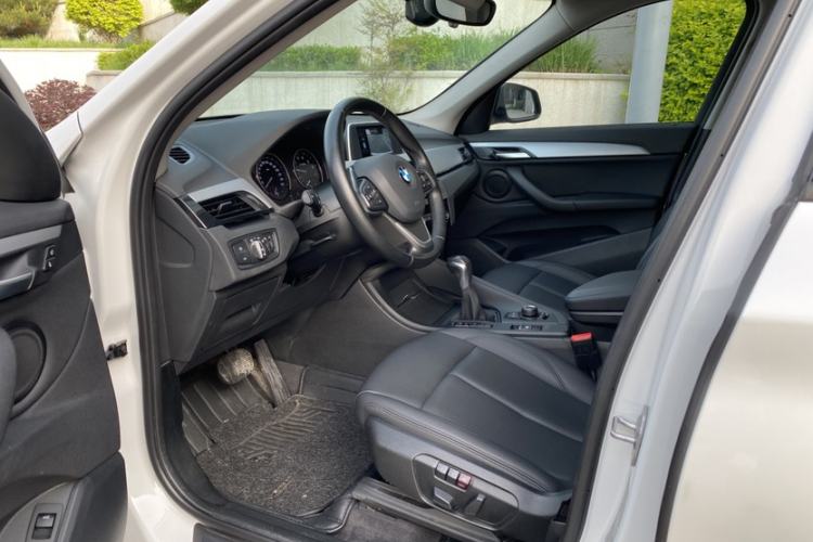 Used BMW X1 2019 sDrive18Li Fashion Model Interior 2