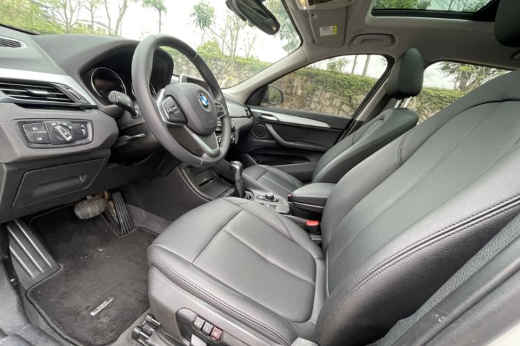 Used BMW X1 2019 sDrive20Li Leading Model Interior 2