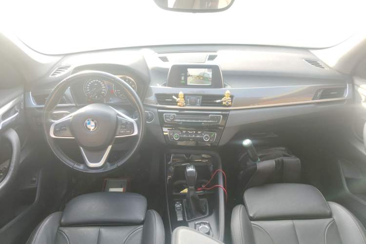 Used BMW X1 2019 sDrive18Li Premium Edition Interior 2