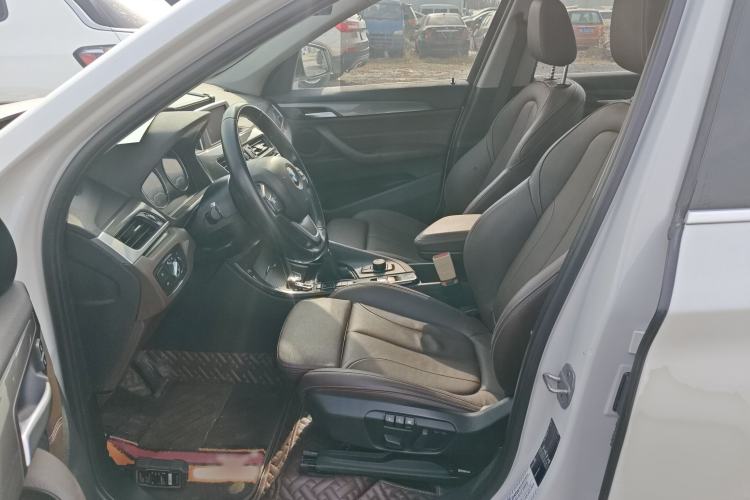 Used BMW X1 2019 sDrive18Li Premium Edition Interior 3