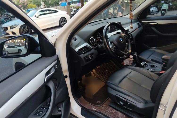 Used BMW X1 2019 sDrive18Li Fashion Model Interior 3