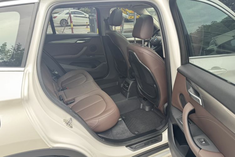 Used BMW X1 2019 xDrive20Li Luxury Model Interior 3