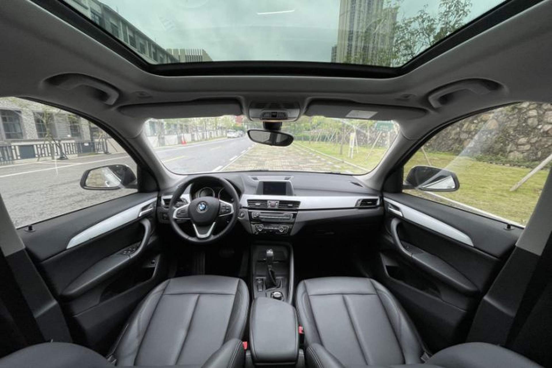 Used BMW X1 2019 sDrive20Li Leading Model Interior 3