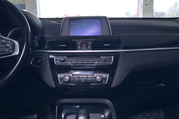 Used BMW X1 2019 sDrive18Li Premium Edition Interior 4