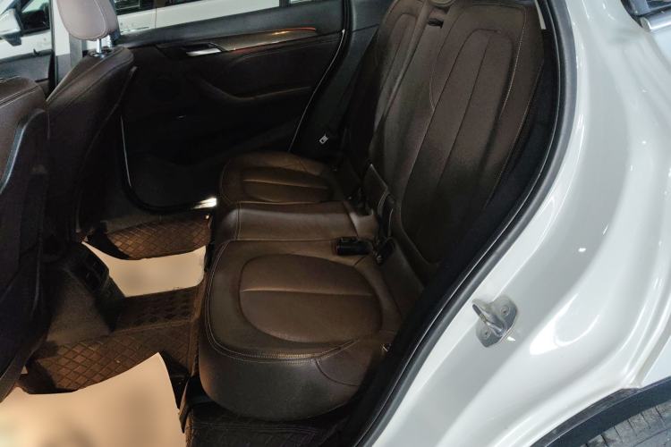 Used BMW X1 2019 sDrive18Li Premium Edition Interior 4
