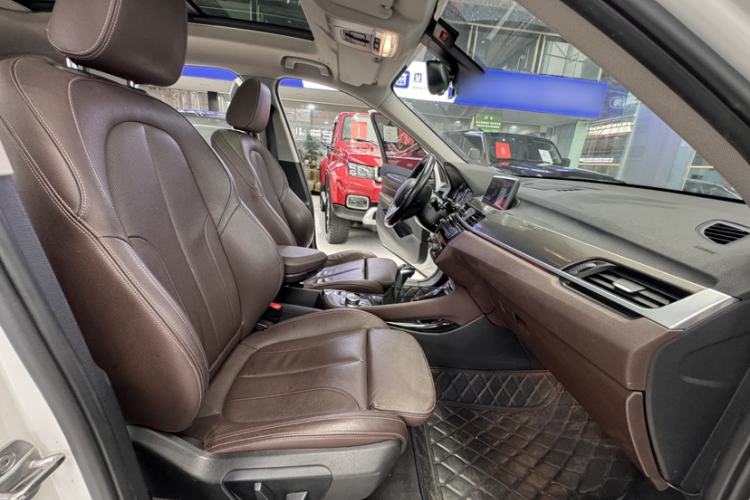 Used BMW X1 2019 xDrive20Li Luxury Model Interior 4