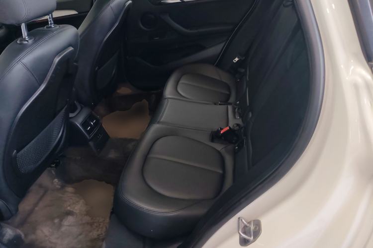 Used BMW X1 2019 sDrive20Li Leading Model Interior 4