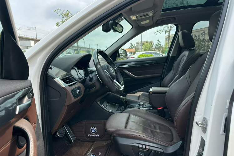 Used BMW X1 2019 xDrive20Li Luxury Model Interior 4