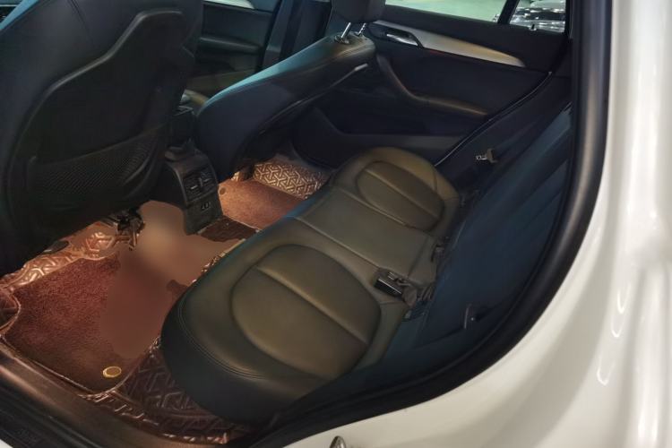 Used BMW X1 2019 sDrive20Li Leading Model Interior 4