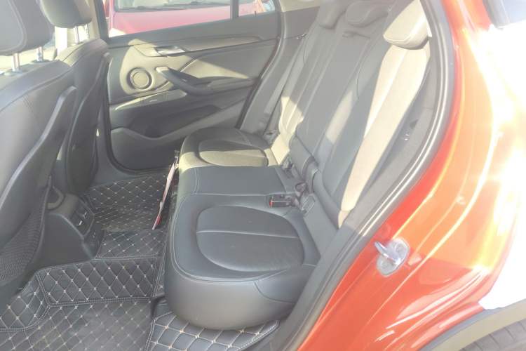 Used BMW X1 2019 sDrive18Li Premium Edition Interior 4
