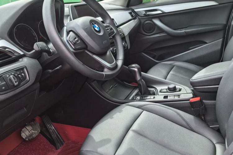 Used BMW X1 2019 sDrive18Li Fashion Model Interior 4