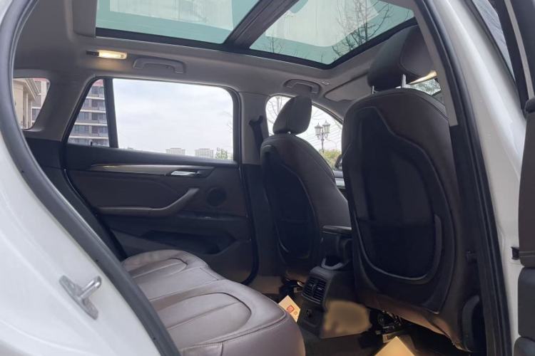 Used BMW X1 2019 sDrive18Li Premium Edition Interior 4