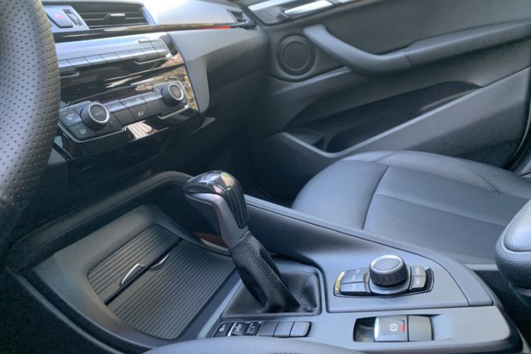 Used BMW X1 2019 sDrive20Li Leading Model Interior 5