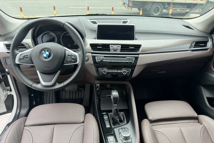 Used BMW X1 2019 xDrive20Li Luxury Model Interior 5