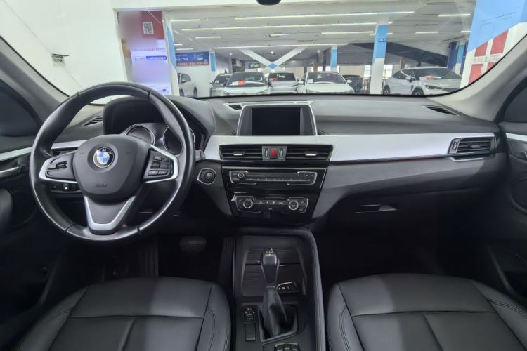 Used BMW X1 2019 sDrive20Li Leading Model Interior 5