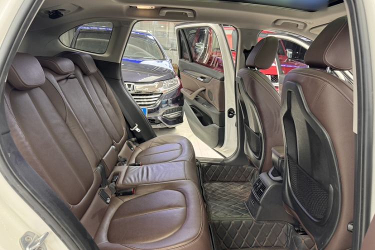 Used BMW X1 2019 xDrive20Li Luxury Model Interior 5