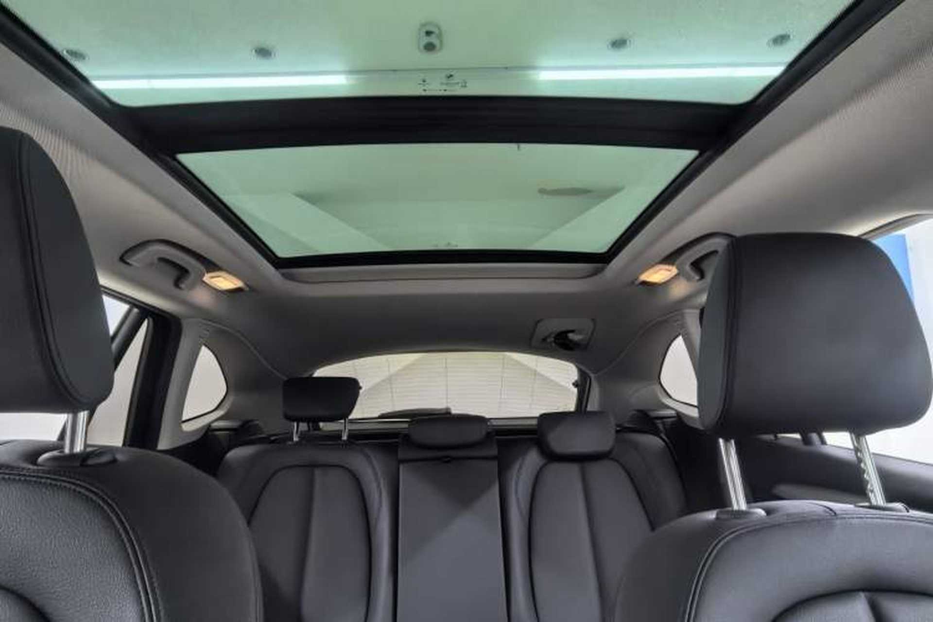 Used BMW X1 2019 sDrive20Li Leading Model Interior 6