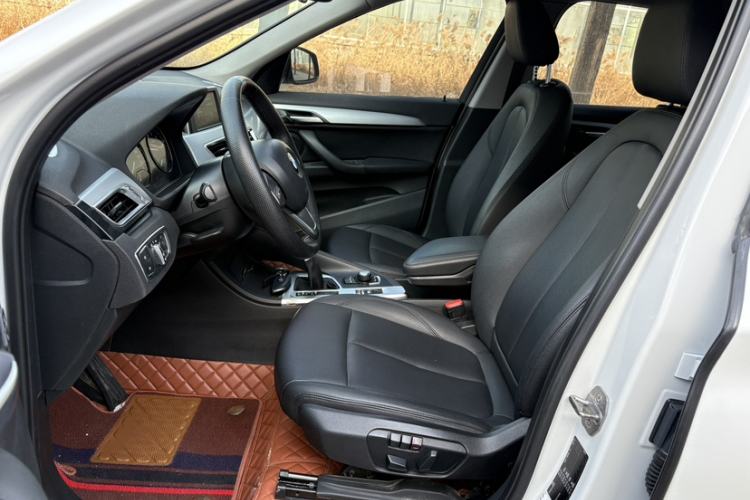 Used BMW X1 2019 sDrive18Li Fashion Model Interior 6