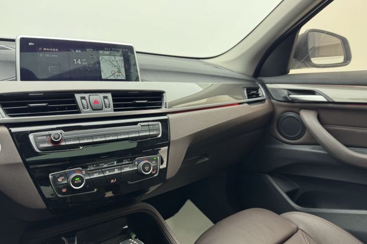 Used BMW X1 2019 xDrive20Li Luxury Model Interior 6